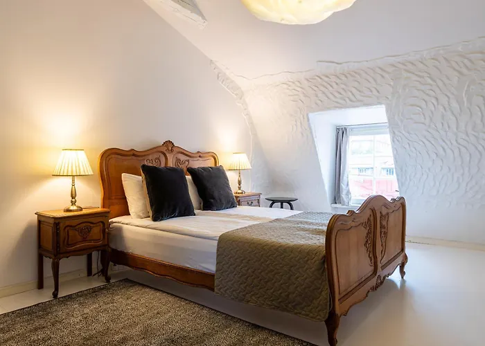 Old Town - Vana Turg Apartment